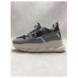 2nd hand versace sneakers